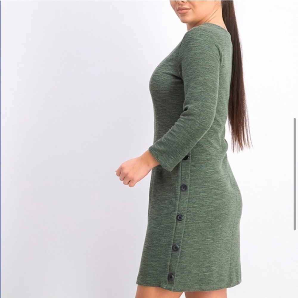 Market & Spruce Green Perni Button Detail Knit Dress